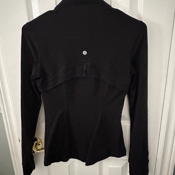 Lululemon Define Jacket in Black - Picture 4 of 6